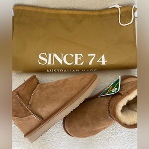 BRAND NEW SINCE 74 Original UGGS NWT